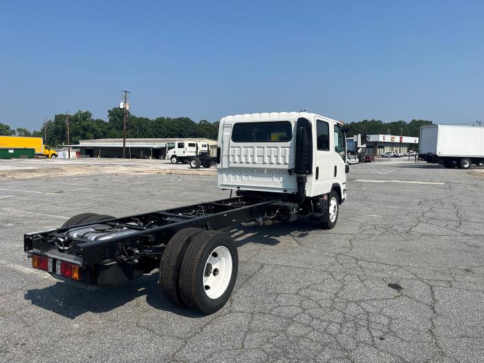 2026 Isuzu NRR-5