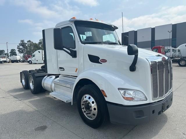 2021 Peterbilt 579-9