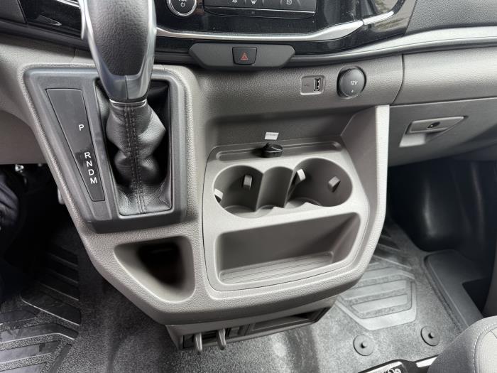 2024 Ford Transit-350-37