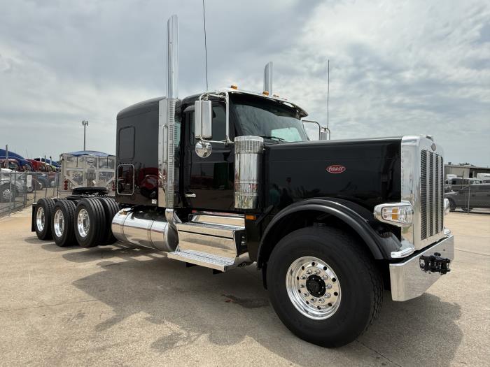2026 Peterbilt 589-7
