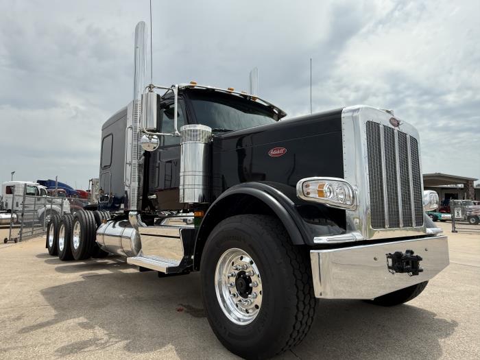 2026 Peterbilt 589-8