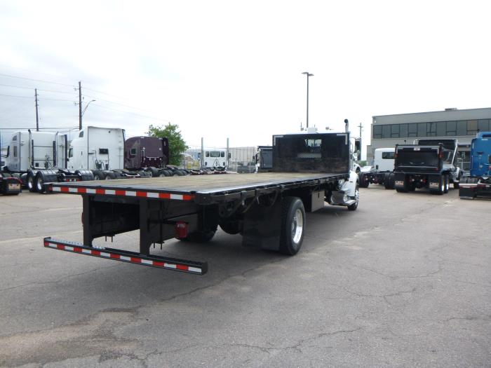 2020 Peterbilt 337-7