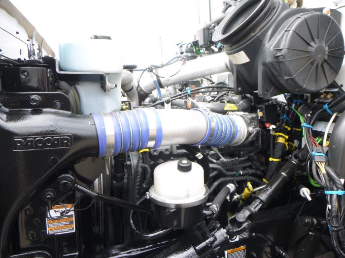 2020 Peterbilt 337-14