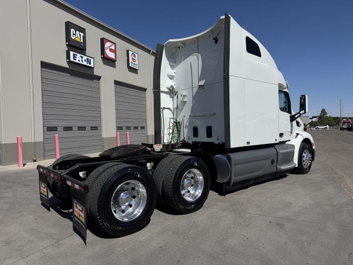 2021 Peterbilt 579-5