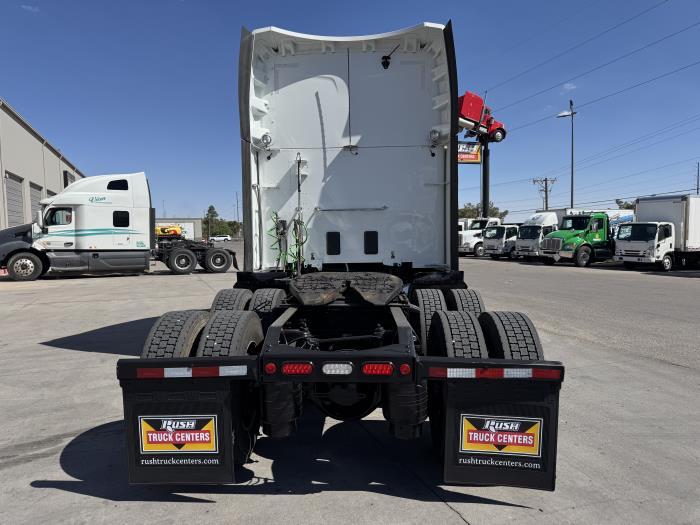 2021 Peterbilt 579-6