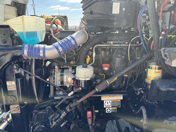 2021 Peterbilt 579-12