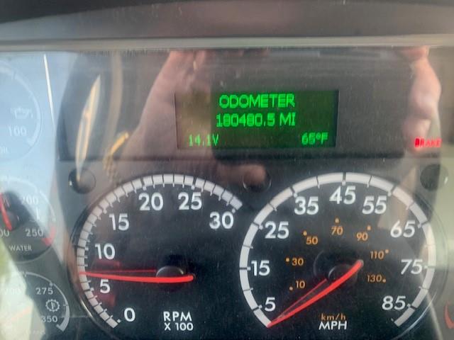 2021 Freightliner Business Class M2 106-5