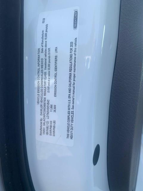 2021 Freightliner Business Class M2 106-10