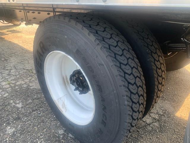 2021 Freightliner Business Class M2 106-16