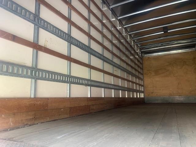 2021 Freightliner Business Class M2 106-19