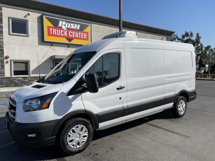 2025 Ford Transit-250-1
