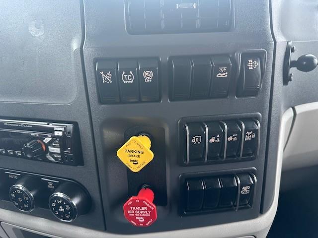 2021 Peterbilt 579-2