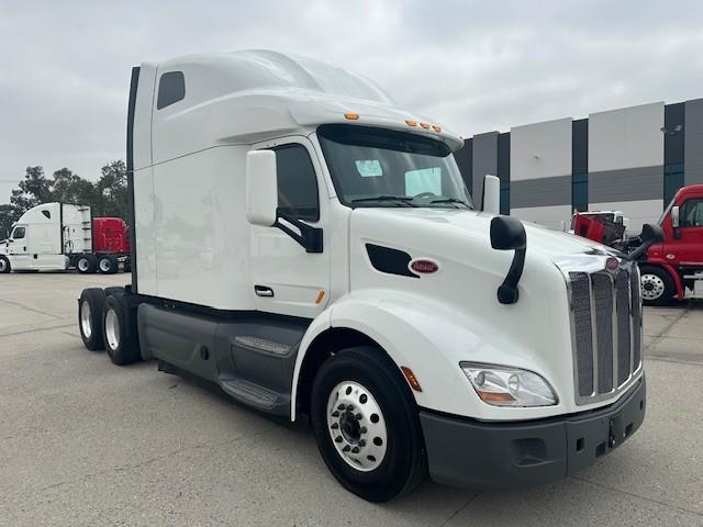 2021 Peterbilt 579-11