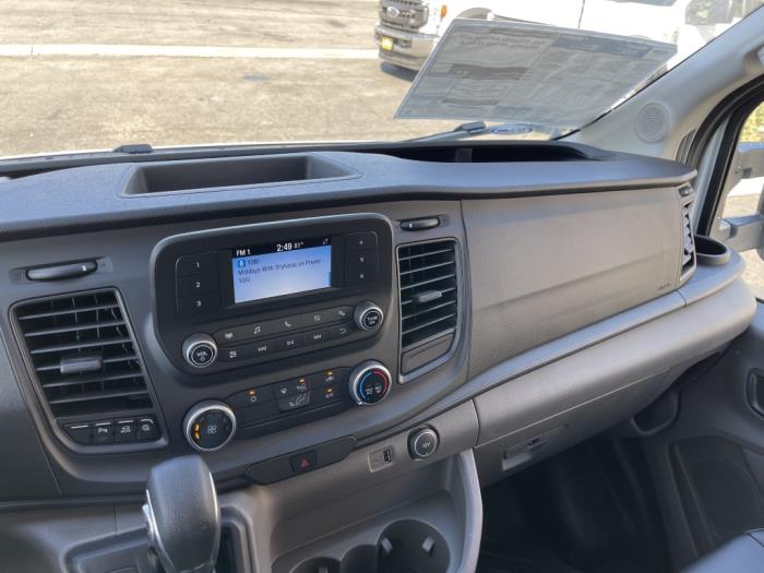 2025 Ford Transit-250-20