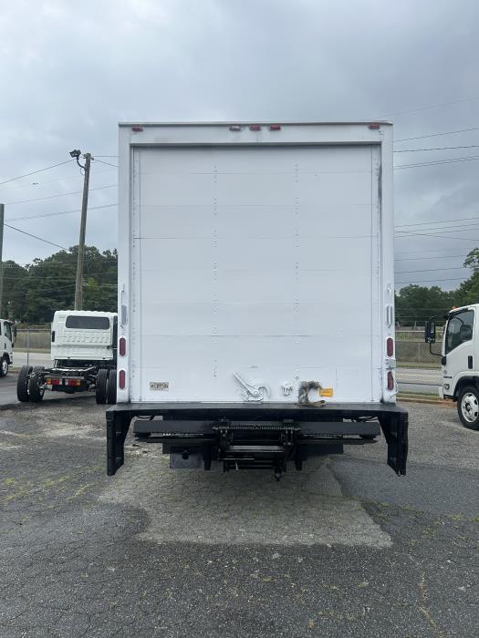 2017 Isuzu NRR-4