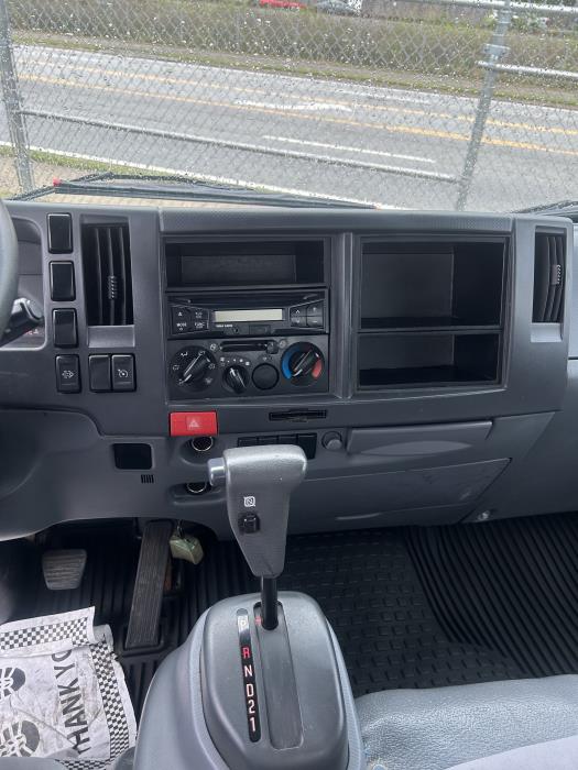 2017 Isuzu NRR-10