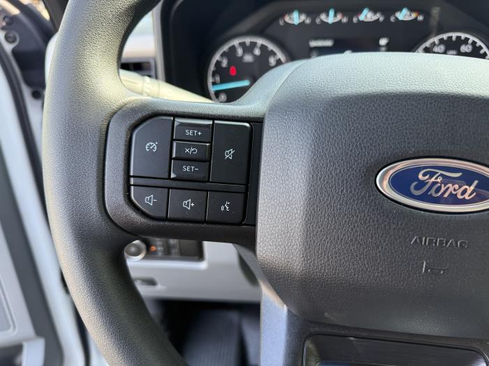2025 Ford F-250-26