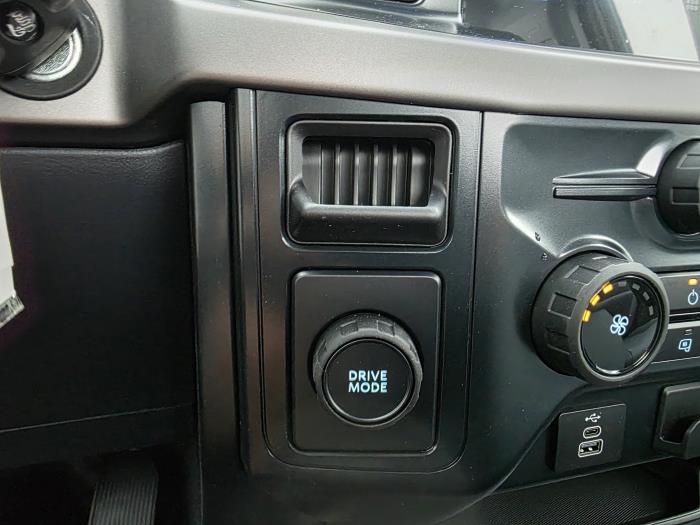 2025 Ford F-150-17