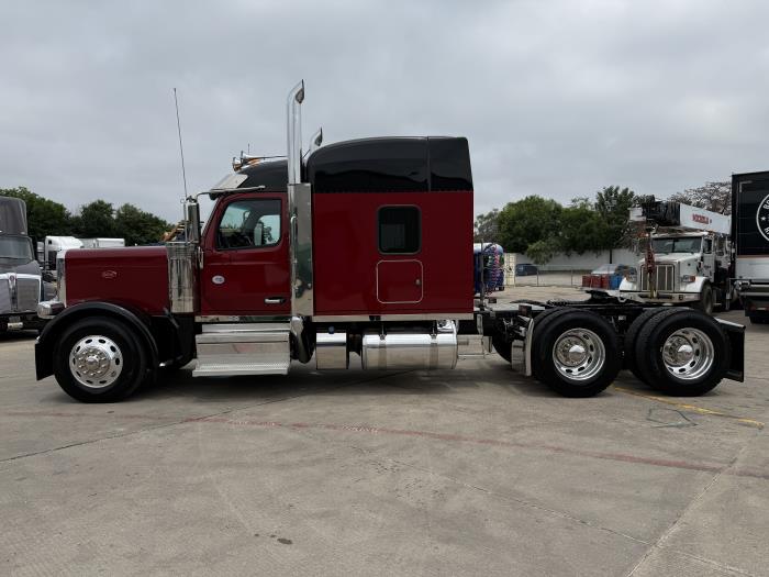 2024 Peterbilt 589-4