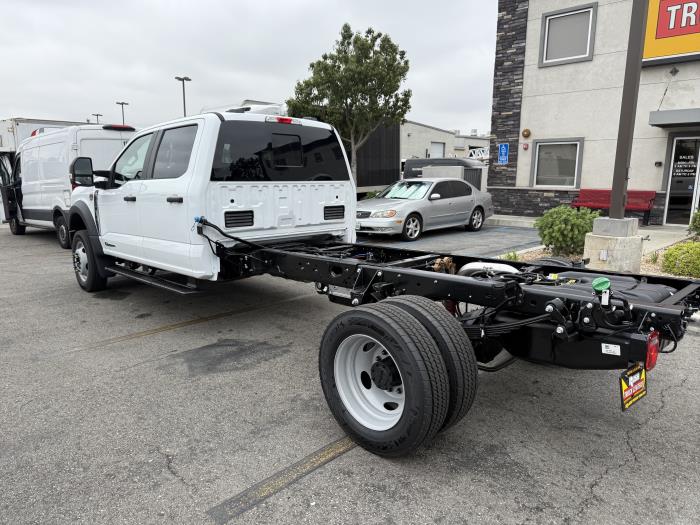 2025 Ford F-450-3