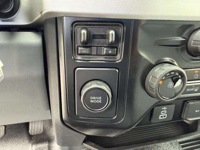 2025 Ford F-450-17
