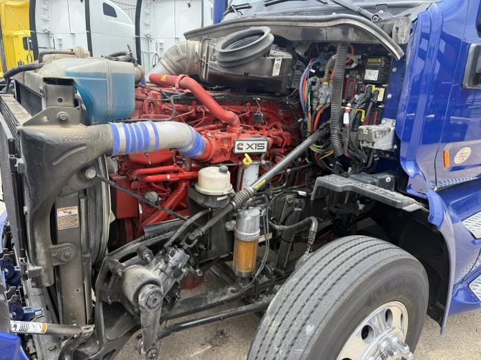 2022 Peterbilt 579-36