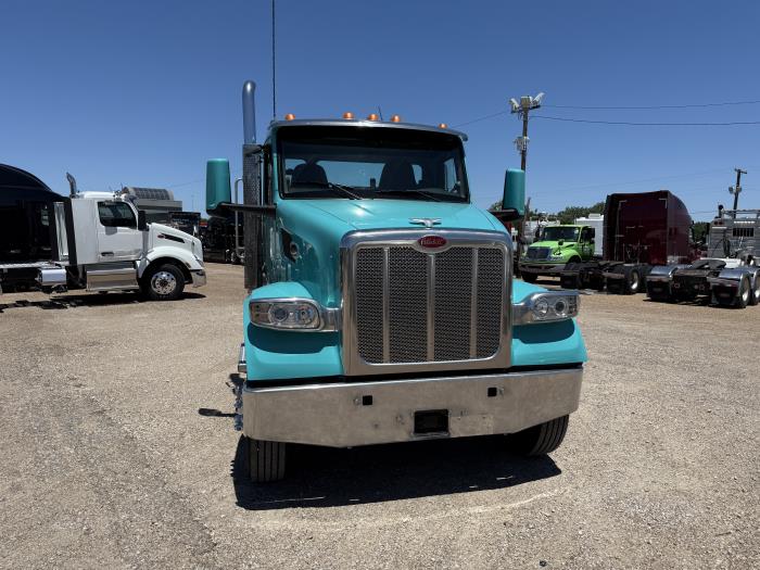 2023 Peterbilt 567-14