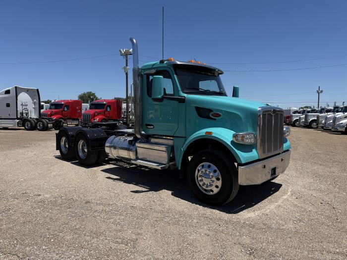 2023 Peterbilt 567-17