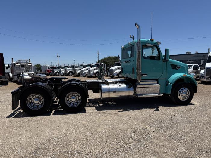 2023 Peterbilt 567-22