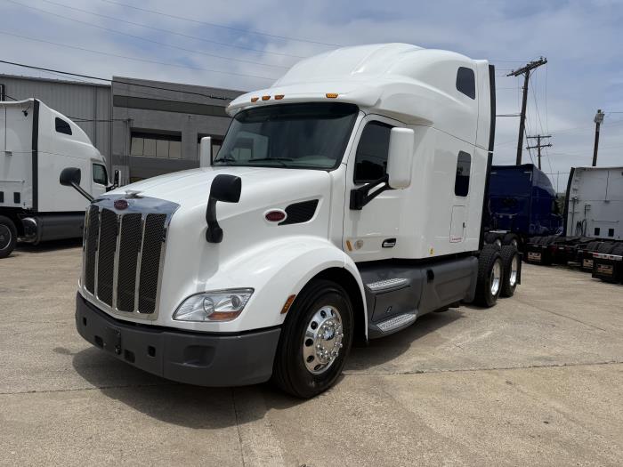 2021 Peterbilt 579-5
