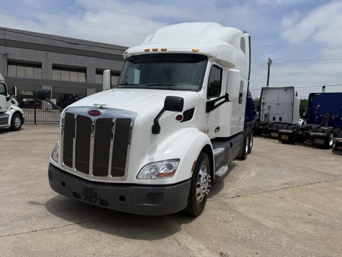 2021 Peterbilt 579-6