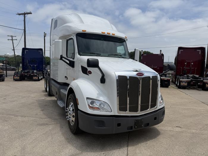 2021 Peterbilt 579-10