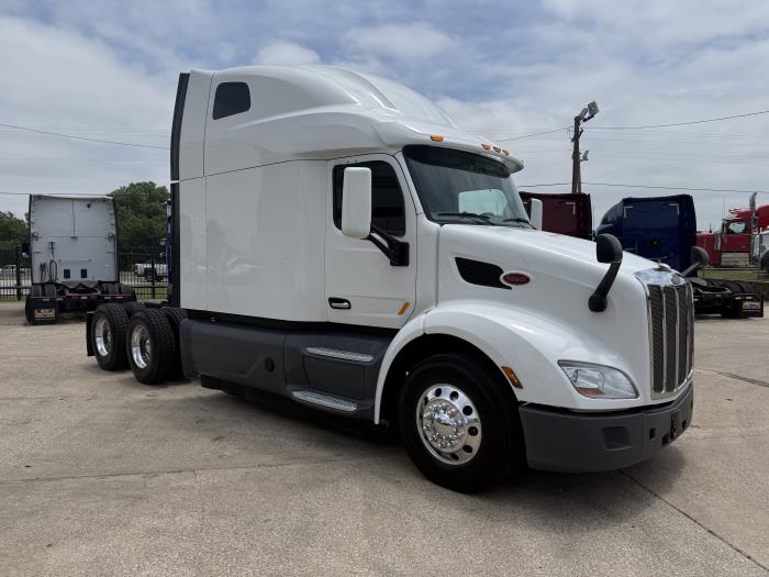 2021 Peterbilt 579-12