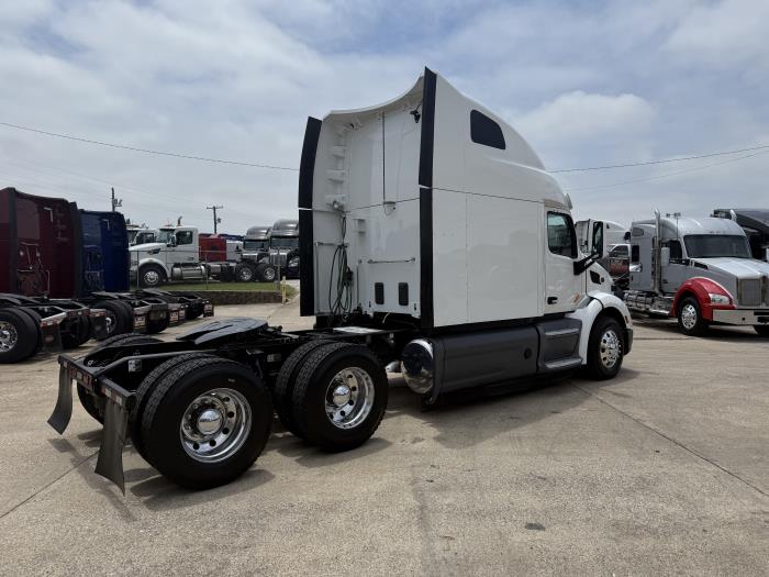 2021 Peterbilt 579-3