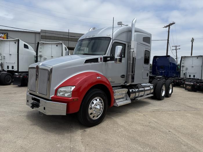 2019 Kenworth T880-2