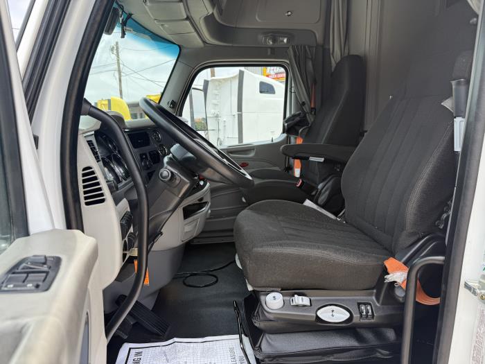 2021 Peterbilt 579-29