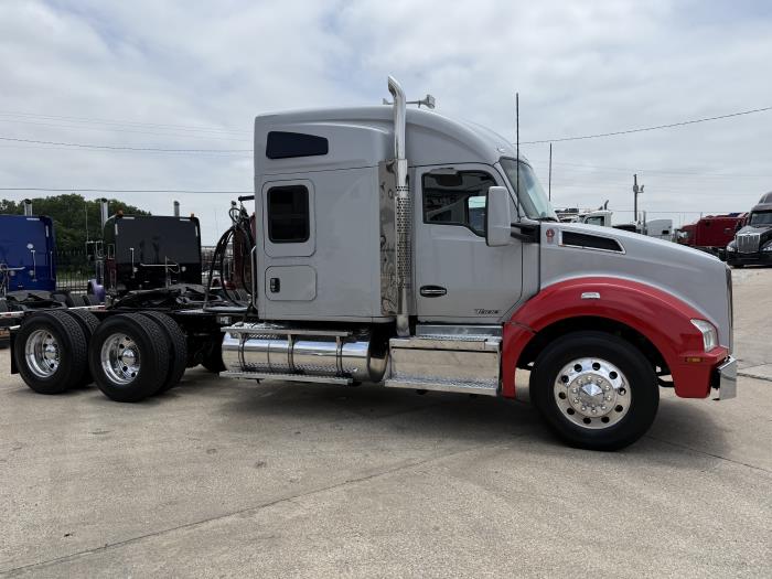 2019 Kenworth T880-11