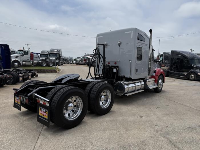 2019 Kenworth T880-15