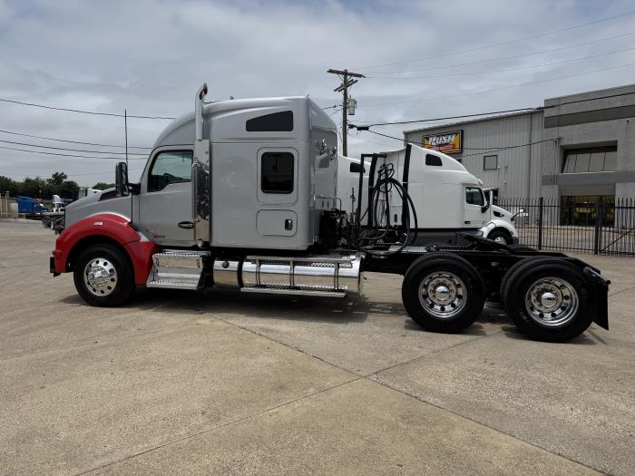 2019 Kenworth T880-22