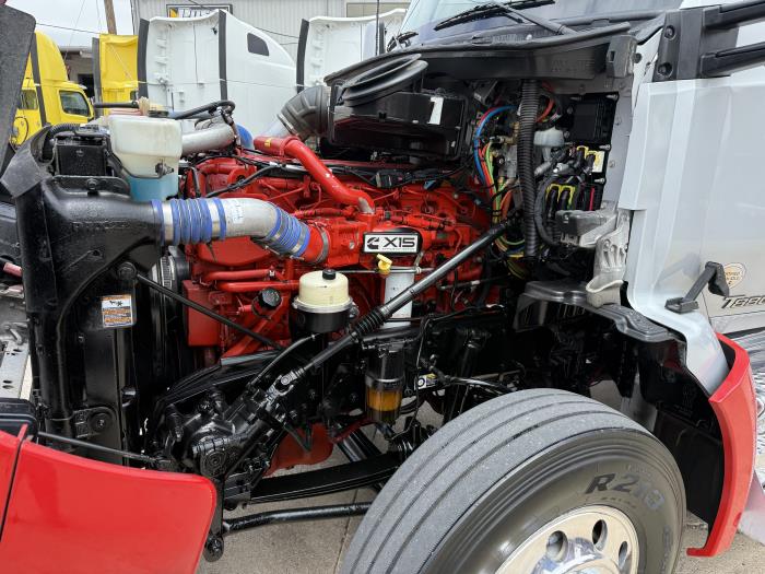 2019 Kenworth T880-25