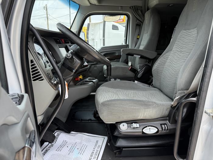 2019 Kenworth T880-29