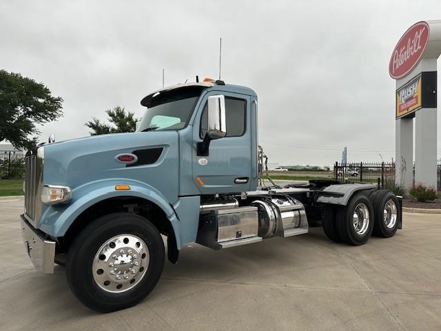 2022 Peterbilt 567-2