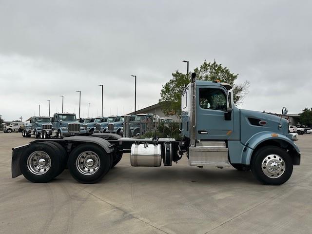 2022 Peterbilt 567-9