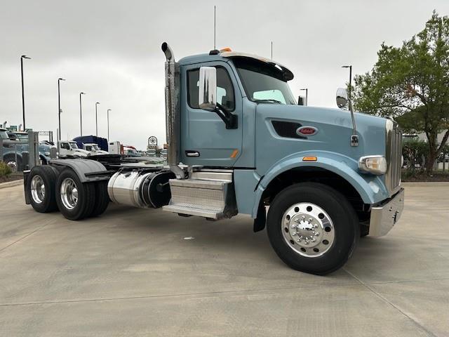 2022 Peterbilt 567-10