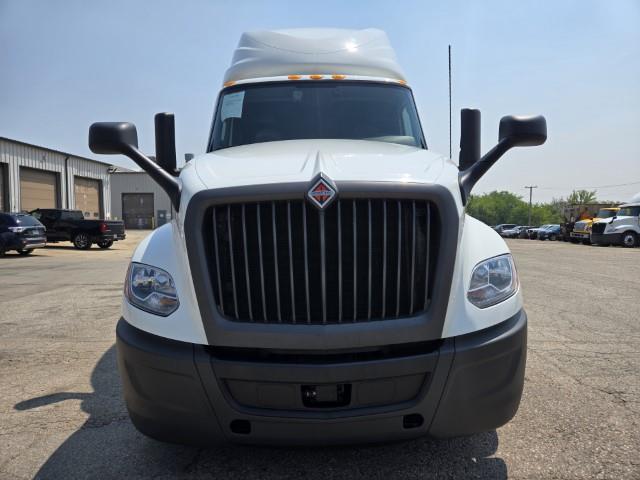 2022 International LT625-2