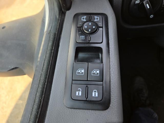 2022 International LT625-17