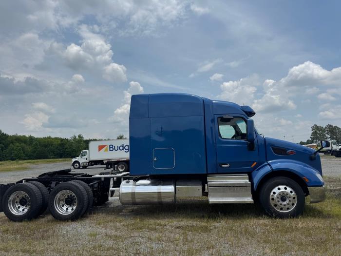 2018 Peterbilt 579-4