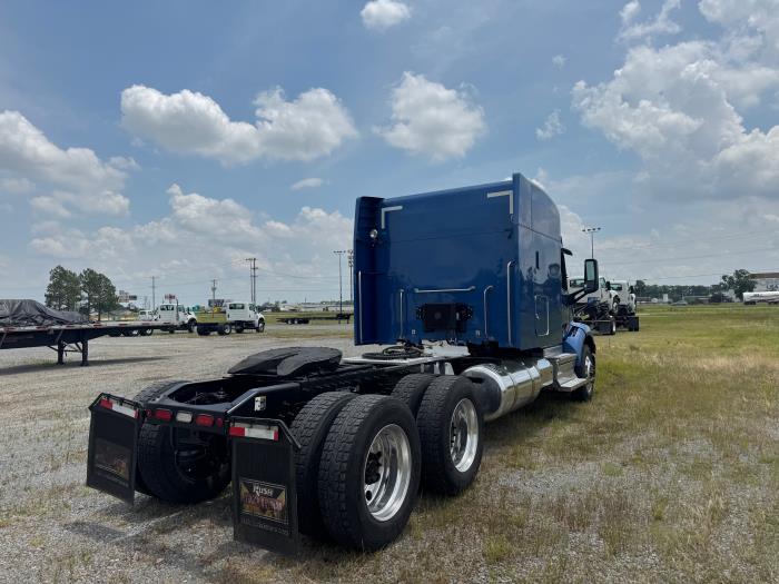 2018 Peterbilt 579-5