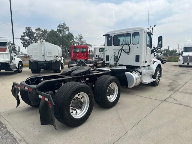 2020 Peterbilt 579-6