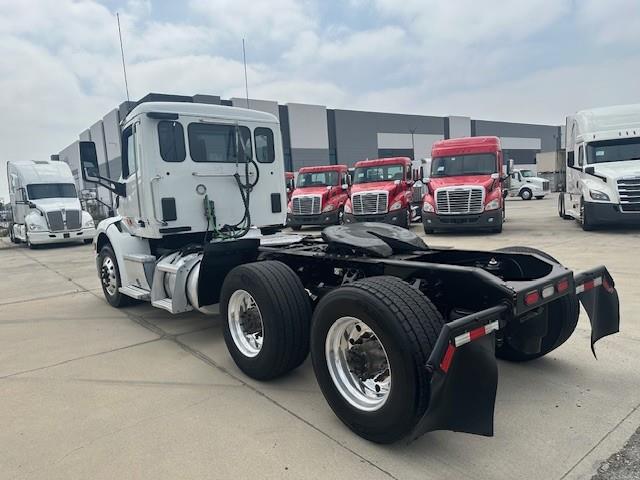 2020 Peterbilt 579-7